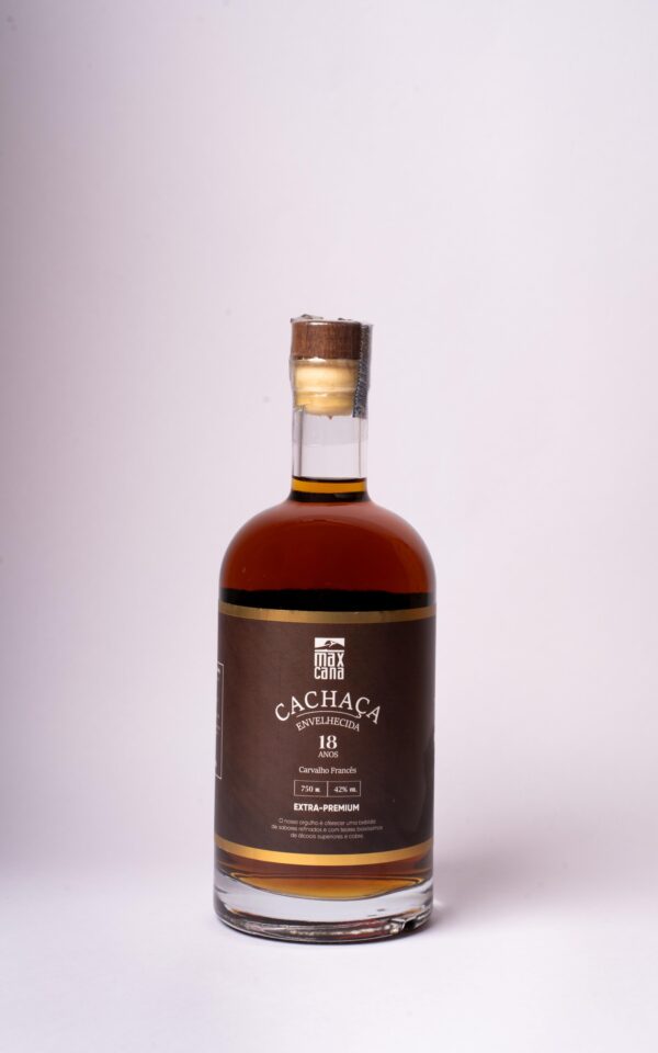 Cachaça Envelhecida 18 anos Super Premium